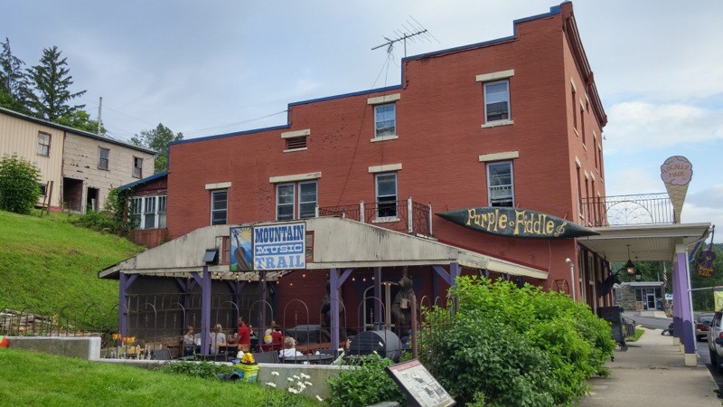 The Purple Fiddle, where we saw Herb & Hanson, is on the Mountain Music Trail